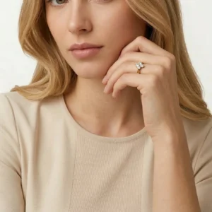 Four-Leaf Clover 18K Gold Ring Worn on Index Finger - Female Model Styling