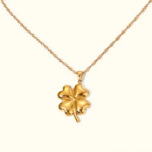 18K gold four-leaf clover necklace front view polished pendant twisted rope chain