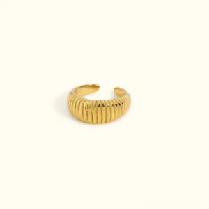 18K gold ribbed open band ring front view on white background showing vertical texture detail