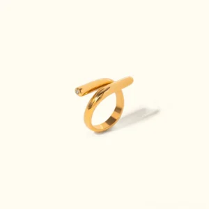18K gold twisted knot ring with diamond accent, flat lay front view on plain background, polished gold finish with geometric dual-band design
