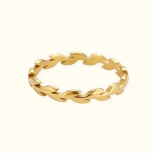 18K gold vine ring top-down view showing intertwined leaf-link twisted band design with polished finish